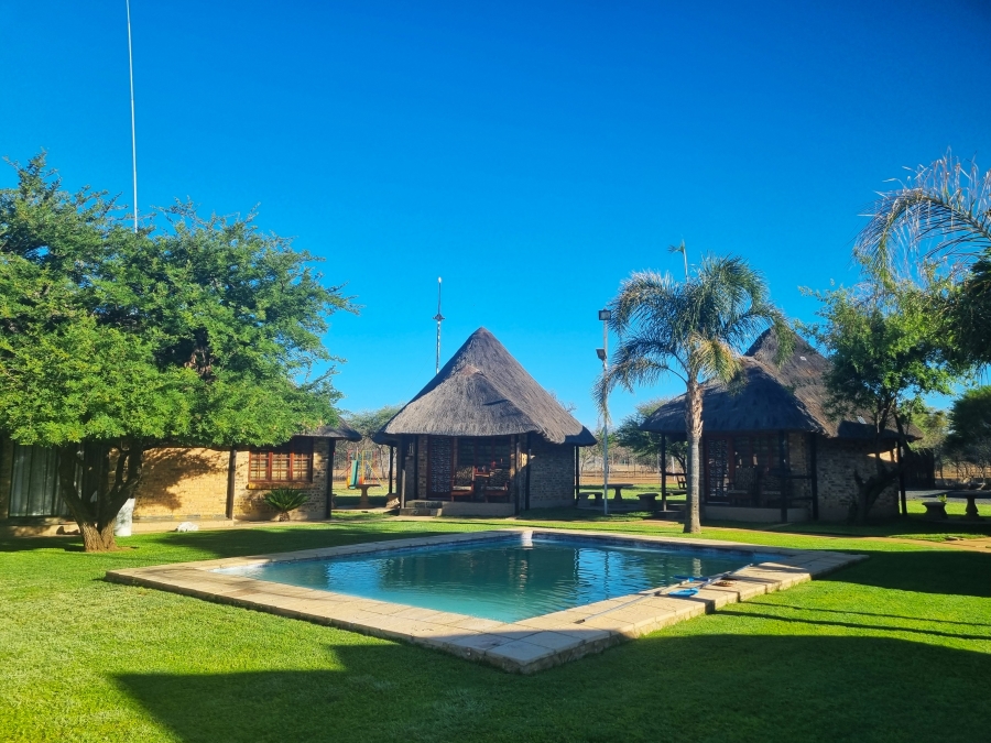 Commercial Property for Sale in Lindleyspoort North West
